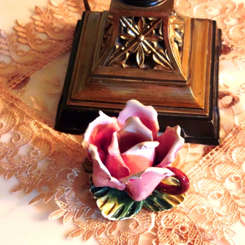 CAPODIMONTE AUTHENTIC ORIGINAL Candle holder